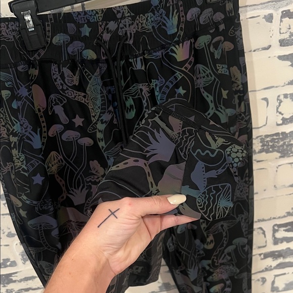 Reflective Mushroom Patterned Jacket and Pants Set - Picture 7 of 7